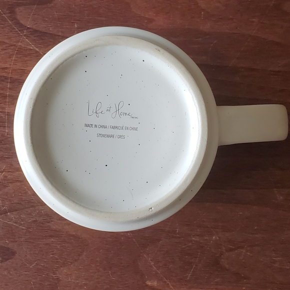 Life at Home Stoneware Mug Cup Letter L - Picture 5 of 7